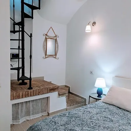 Daire Trastevere's Nest